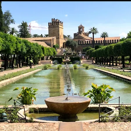 Appartement Alba , Junto Al Estadio Futbol Y Ribera Cordoue
